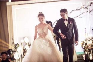 结婚花絮,揭秘明星夫妻的浪漫婚典花絮