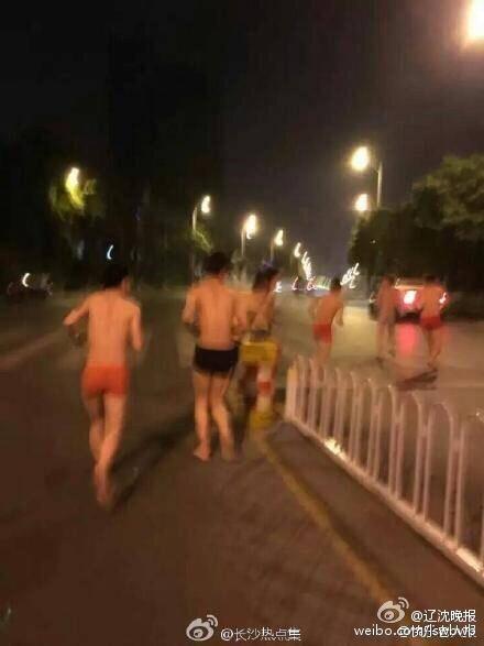 裸奔图片,揭秘人类最原始的勇气与自由